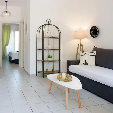 Papanikolaou מלון דירות