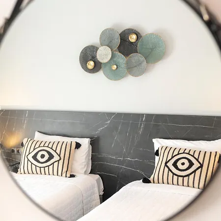 Papanikolaou מלון דירות 3*