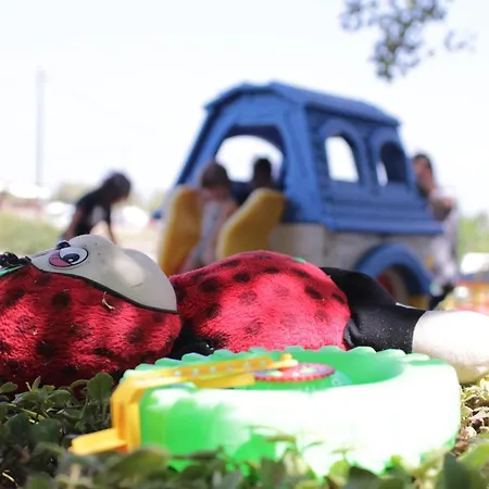 מלון דירות Papanikolaou לריסוס