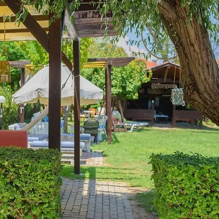 Papanikolaou شقة فندقية