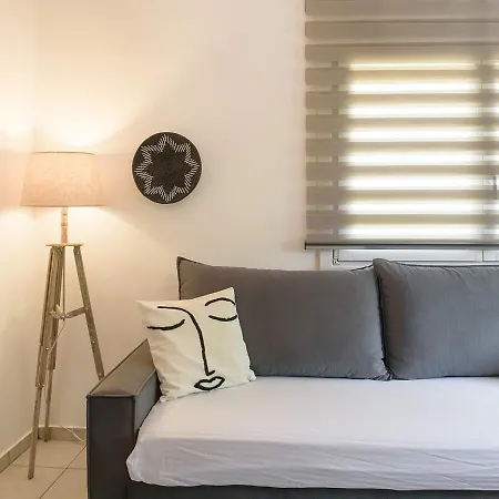 Papanikolaou 아파트호텔